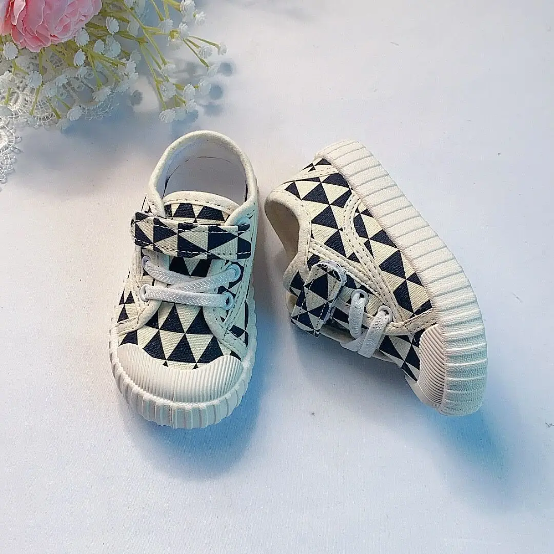 New Children Canvas Shoes Spring Fashion Soft Comfortable Boys Sneakers Girls Casual Shoes Kindergarten Shoes Baby Sneakers