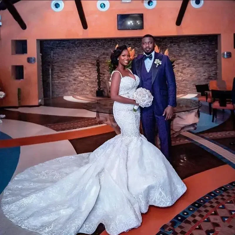 맞춤형 아프리카 나이지리아 인어 웨딩 드레스 스파게티 스트랩 크리스탈 비즈 티어드 러플 코트 트레인 맞춤 플러스 사이즈 F