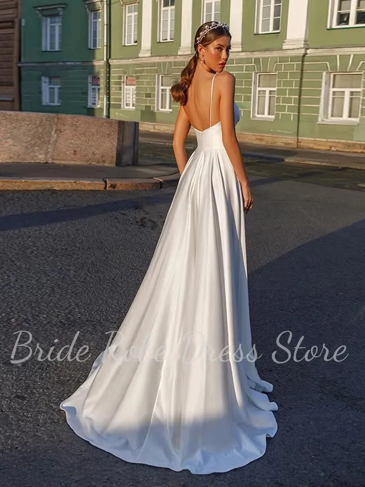 ที่กําหนดเองเซ็กซี่สปาเก็ตตี้ชุดแต่งงาน V คอ Backless ซาตินชุดเจ้าสาวกวาดรถไฟ Vestidos De Novia แต่งงานชุด