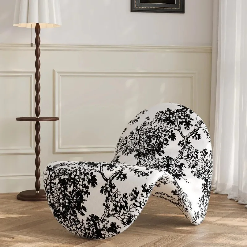Nordic Designer Tongue Chair Italian Minimalist Living Room Lazy Single Sofa Chair Creative Modern Balcony Home Leisure Chair