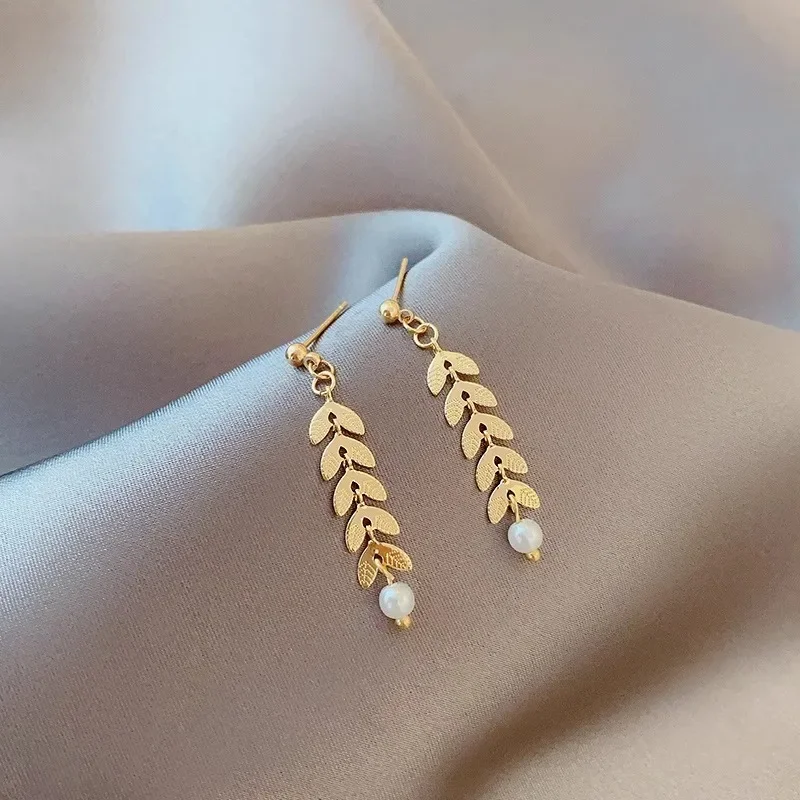 Designed Wheat Ears Necklace Bracelet Pearl Pendant Necklace Earrings Three-piece Set Women\'s Fashionable Jewelry Birthday Gifts