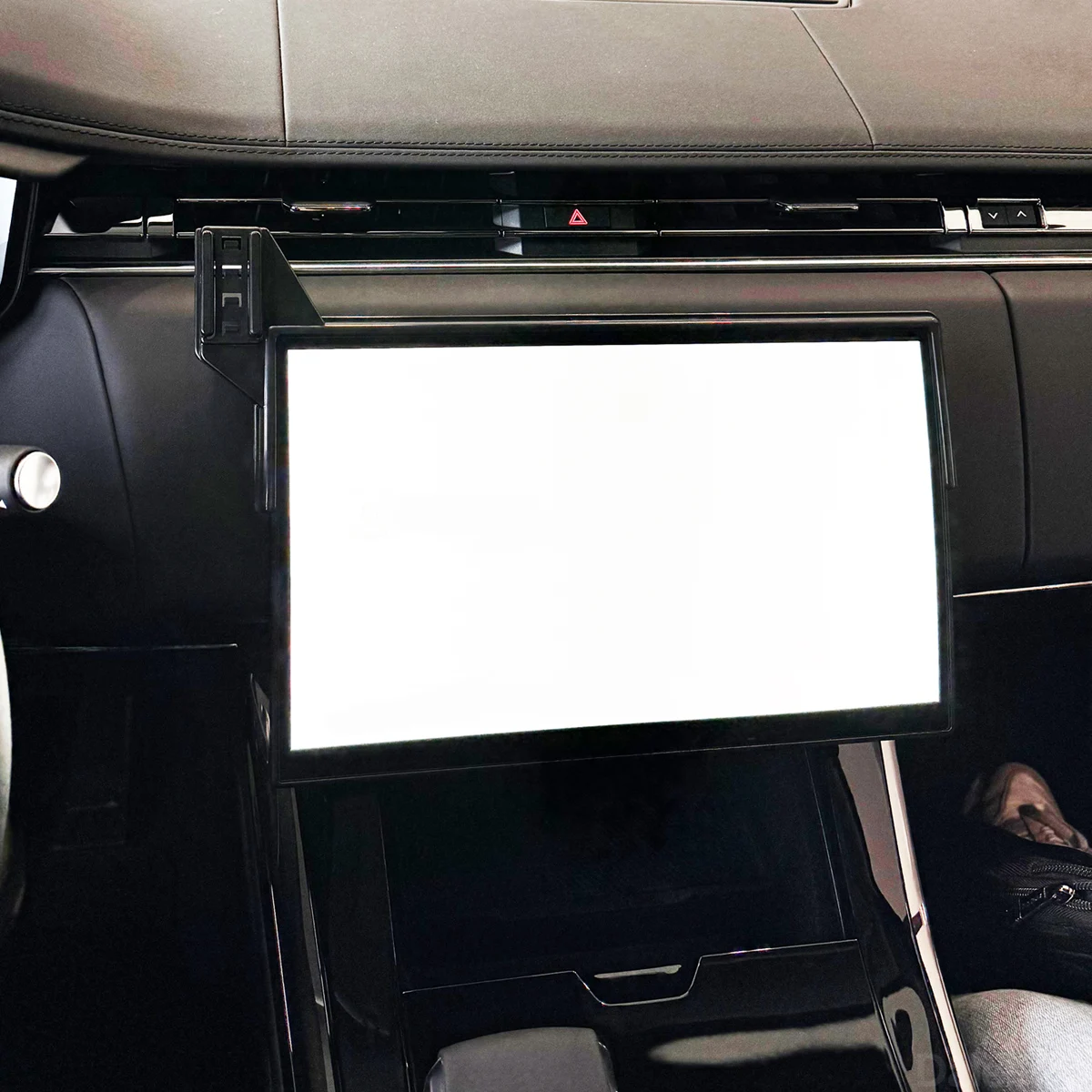Für Land Rover Range Rover Sport 2023-2026 Auto-Handyhalterung Bildschirm-Fixierclip Kabelloses Ladegerät Maßgefertigte Handy-Bildschirmhalterung – Detail 2