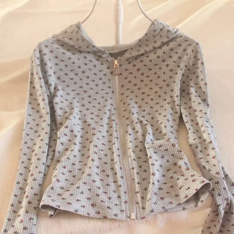 

2025 Y2K Japanese Small Floral Zipper Cardigan Women's Slim Hooded Jacket Fall Long-sleeved Top Sports Women's Clothes