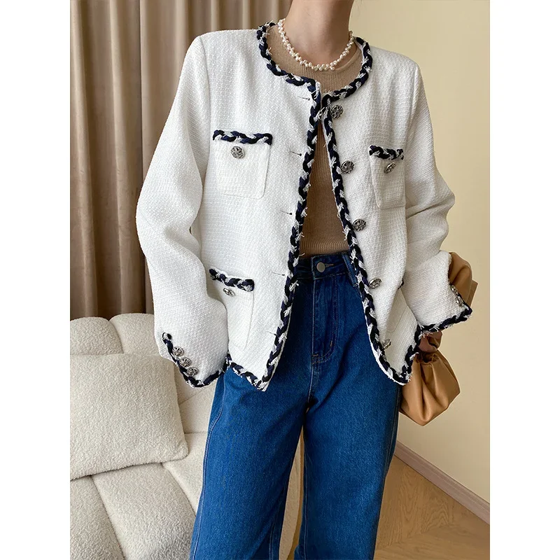 

French Women White Tweed Coat Autumn Long-sleeved Small Fragrant Vintage Wine Chic Office Lady Daily Loose Casual Coat Female