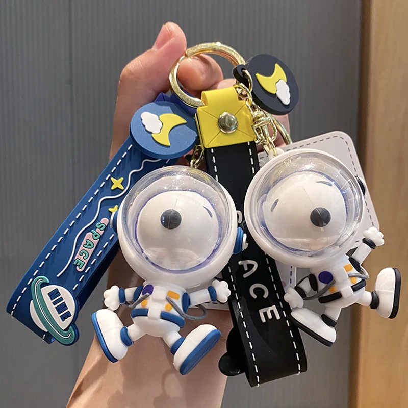 

Kawaii Snoopys Keychain Anime Astronaut Series Cartoon Doll Pendant Couple Backpack Pendants Birthday Gift for Boys and Girls