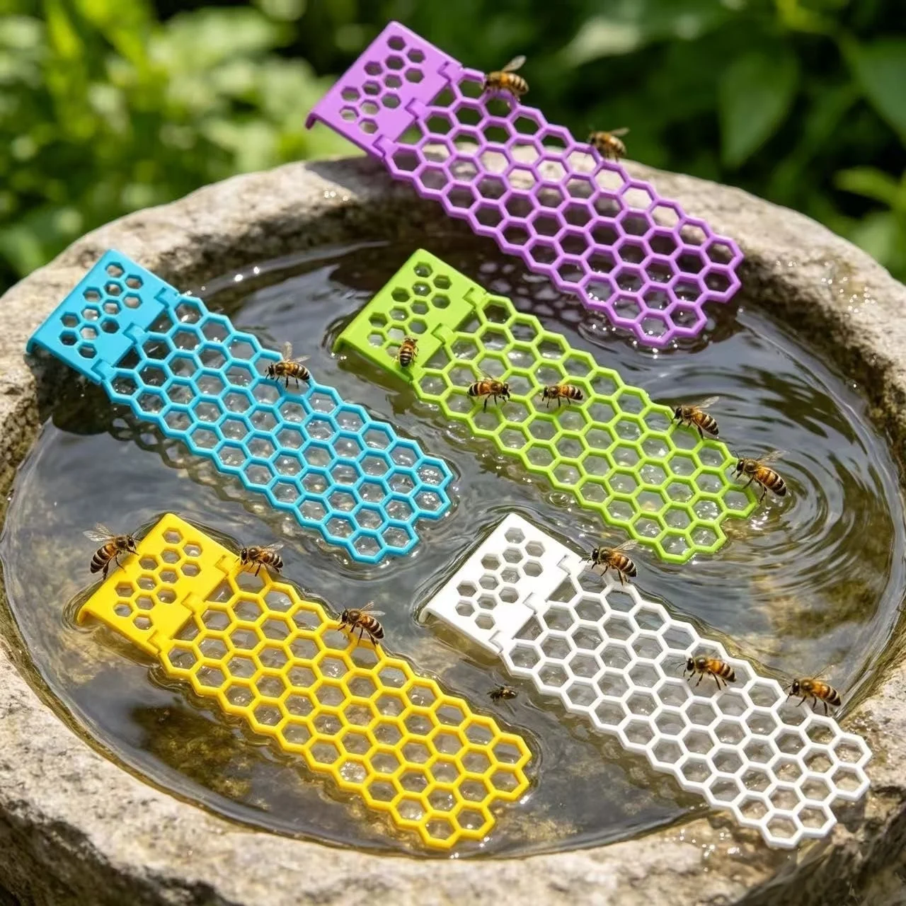 5pcs/12pcs Foldable Honeycomb Bee Waterer Floating Bee Ladder Insect Drinking Station Plastic Garden Beekeeping Accessory