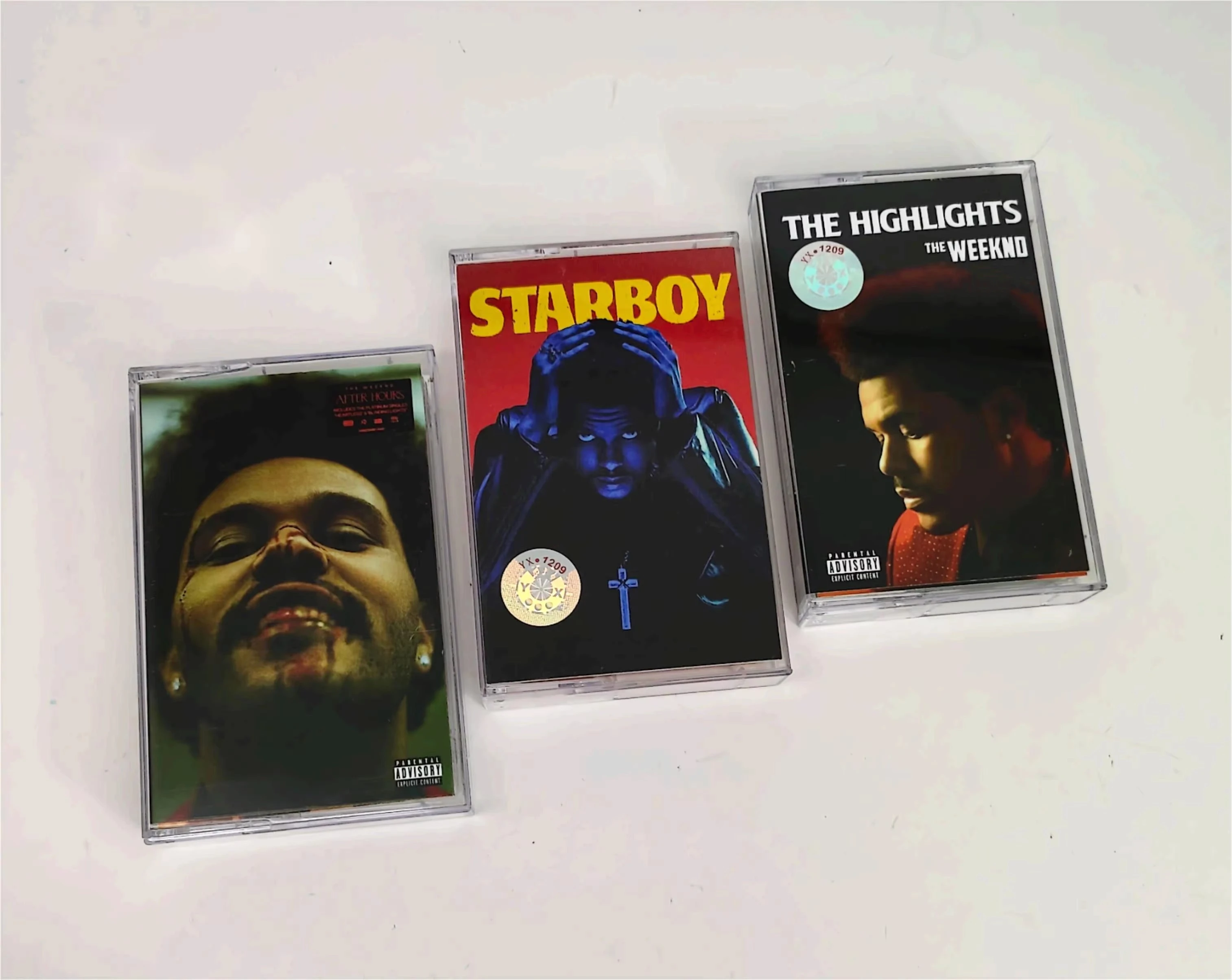R&B The Weeknd Music Tape Starboy Album After Hours 4pcs Cassettes Cosplay Recorder Walkman Car Soundtracks Box Party Music Gift