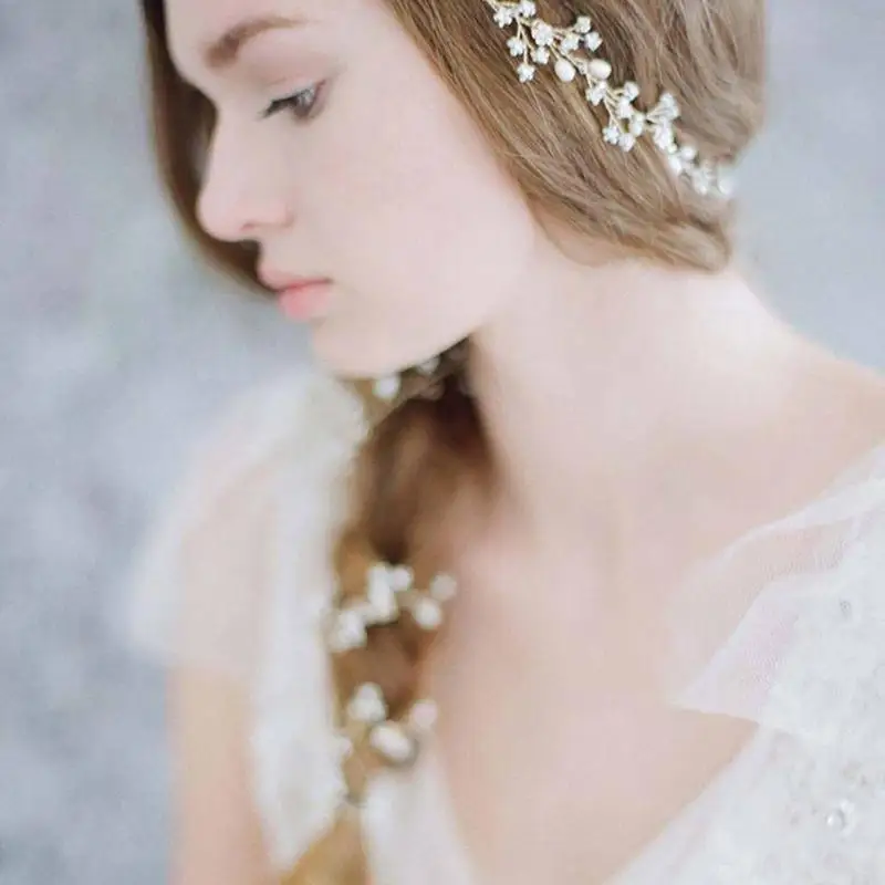 

652F Silver Wedding Headpiece with Rhinestones And Pearls Designs For Bridesmaids