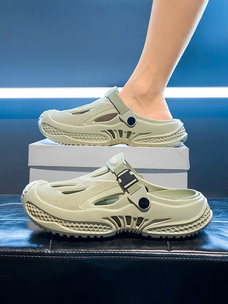 

Men's Summer 2026 New Outdoor Wear Thick Bottom Anti-slip Wear-resistant Beach Sandals Sports Open-toe Slippers Casual Slip-ons