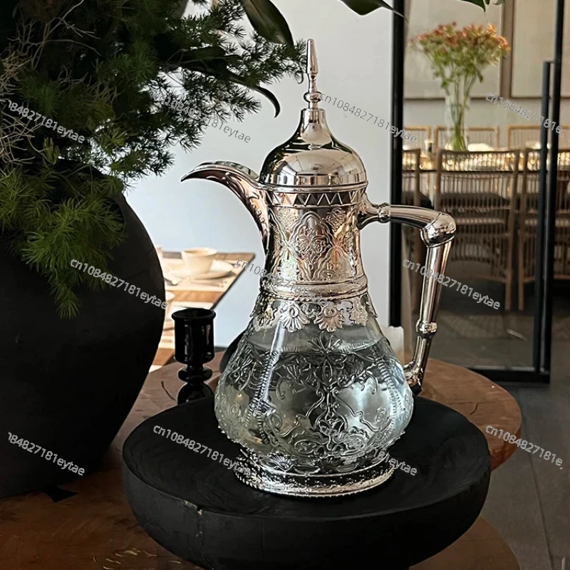 Medieval Vintage Large Capacity Glass Cold Water Pitcher, Clear Drink Jug for Restaurant & Commercial Use