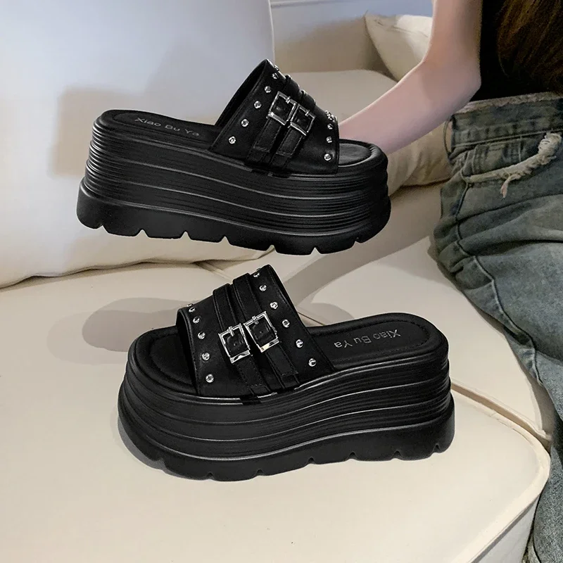 8CM frauen Chunky Hausschuhe Sommer Hohe Plattform Keile Punk Schuhe Frau Schnalle Strand Flip-Flops Dicken Boden Alias mujer