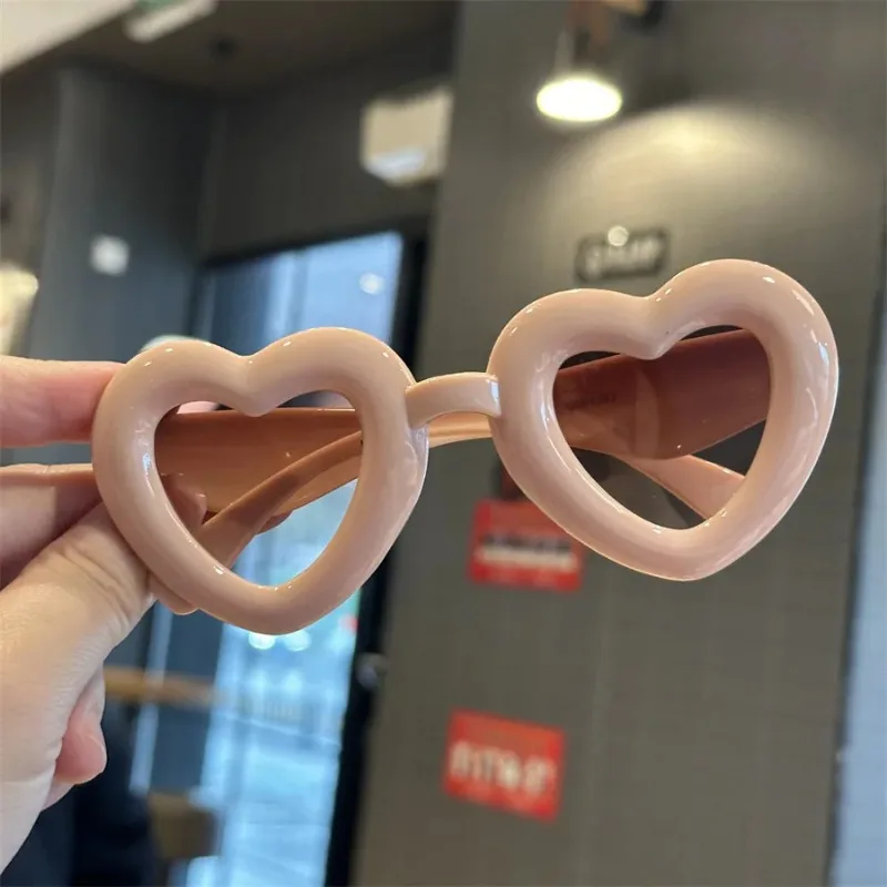 Nuevas Gafas de Sol para Niños, Gafas de Sol para Bebés, Gafas de Sol con Forma de Corazón, Adorables y Modernas, Gafas de Sol para Fotos con Protección UV400