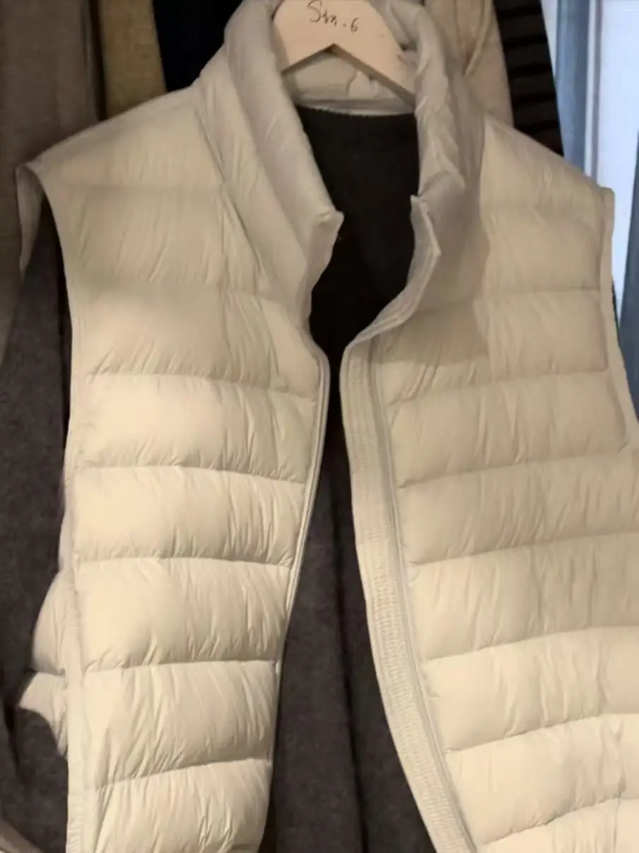 Gilet Imbottito Coreano con Collo Alto a Costine, Nuovo Design Autunno Inverno, Capospalla Svelato per Donna