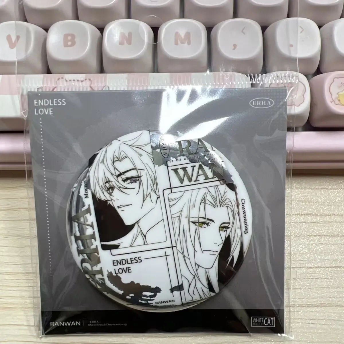 【Официальная долина 】 Подарок на день рождения Erha Mo Ran: Светоотражающий значок Тачибаны, бар для десертного торта, цветная бумага со скрытым ветром