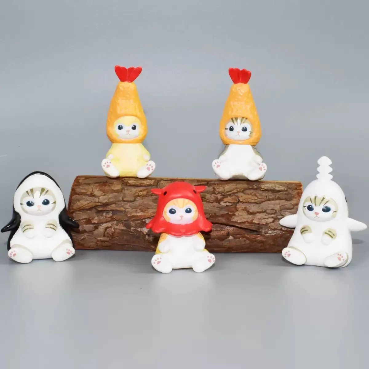 Mofusand Katten Dragen Mariene Organismen Kleding Blind Box Leuke Actiefiguren Octopus Pinguïn Otter Tafelornamenten Kindergeschenken