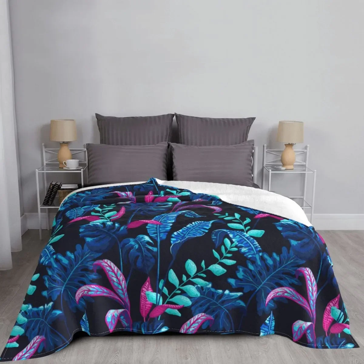 Hawaii Style Leaf Blankets Flannel Print Portable Ultra-Soft Throw Blanket for Home Travel Rug Piece