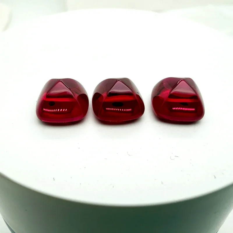 Laborgezüchteter Edelstein Rubin und Sambischer Grüner und Taubenblutroter Zuckerblöckchenförmiger Stein DIY Schmuckherstellungsmaterial mit Zertifikat – Detail 2