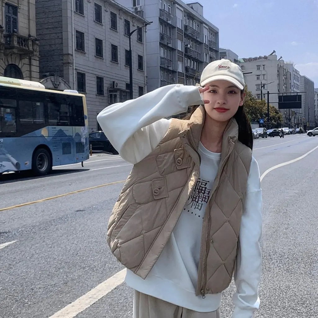 

Women's Cotton-Padded Jacket Vest Button Detail Foreign-Style down Cotton Horse Clip Small Warm Waistcoat Vest