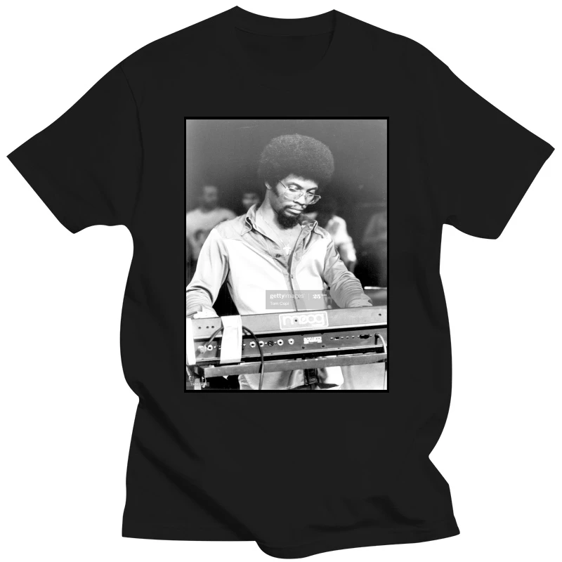 Herbie Hancock Using A Moog T-Shirt Rockit Headhunters Future Shock Takin' Off Fashion Summer Paried T Shirt  Top Tee