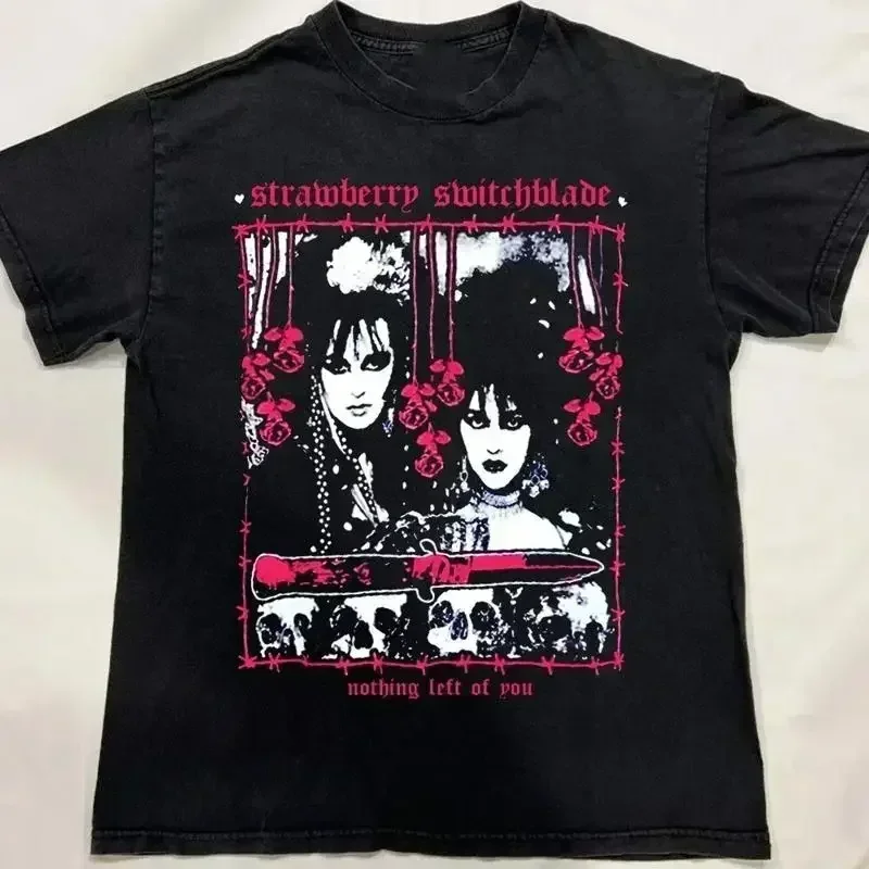 New Strawberry Switchblade For Fans S 5Xl T Shirt