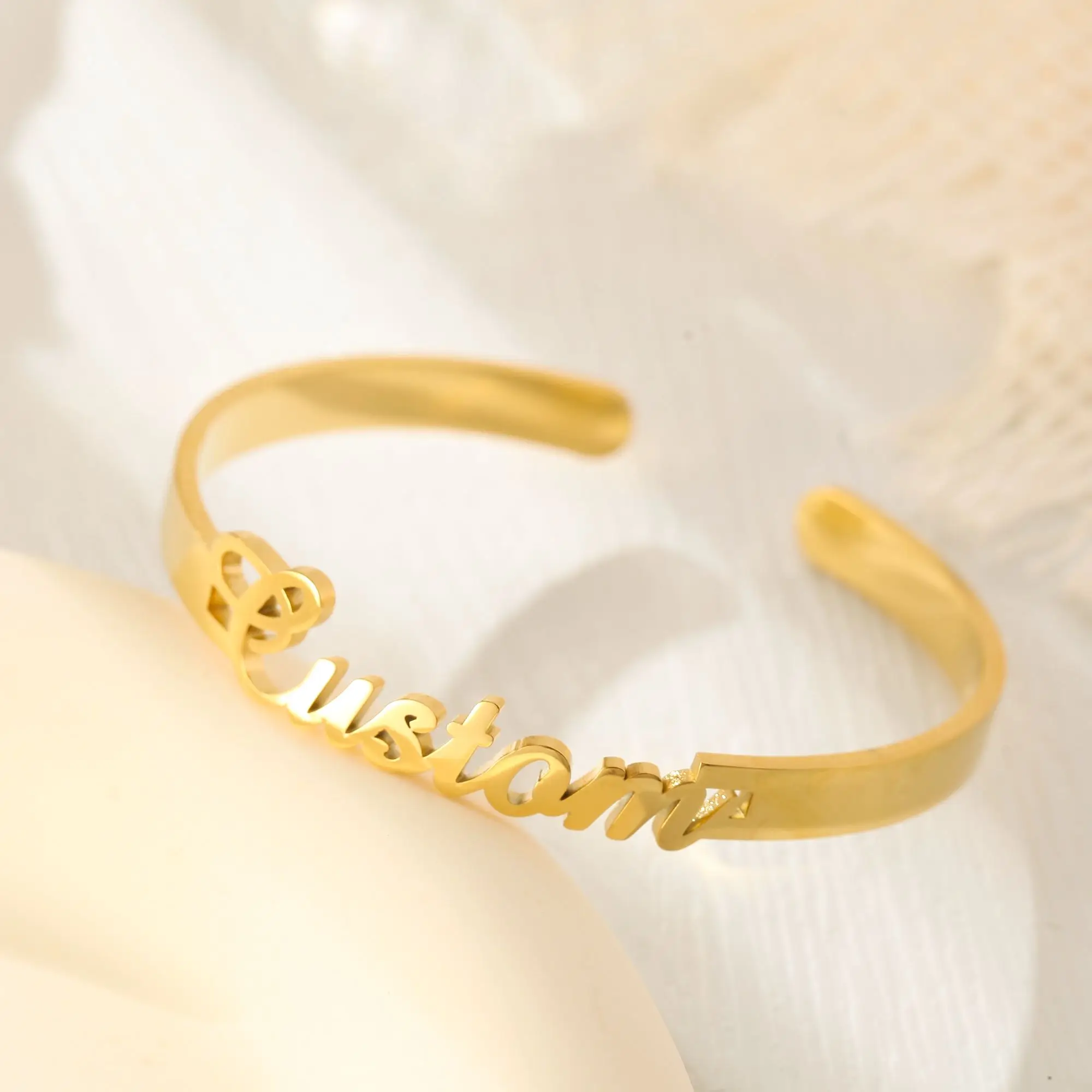 

Personalized Fashion Name Bangle Custom Gold Stainless Steel Cuff Jewelry Nameplate Adjustable Bracelet Gift For Women