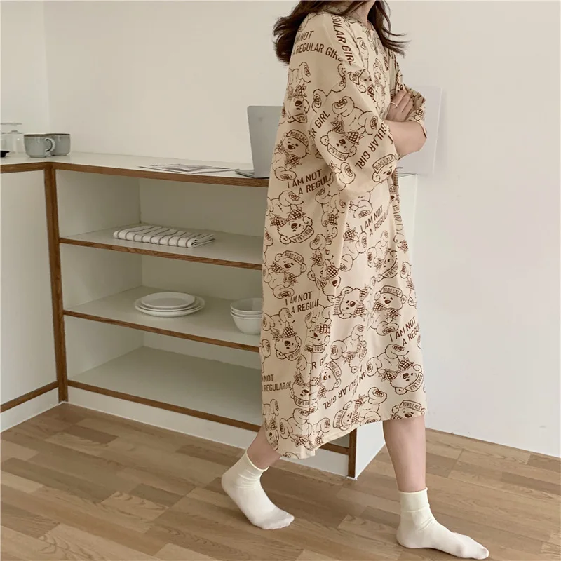 Ladies' Summer Korean-style Short-Sleeved Homewear with Cute Cartoon Design and Loose Fit Version
