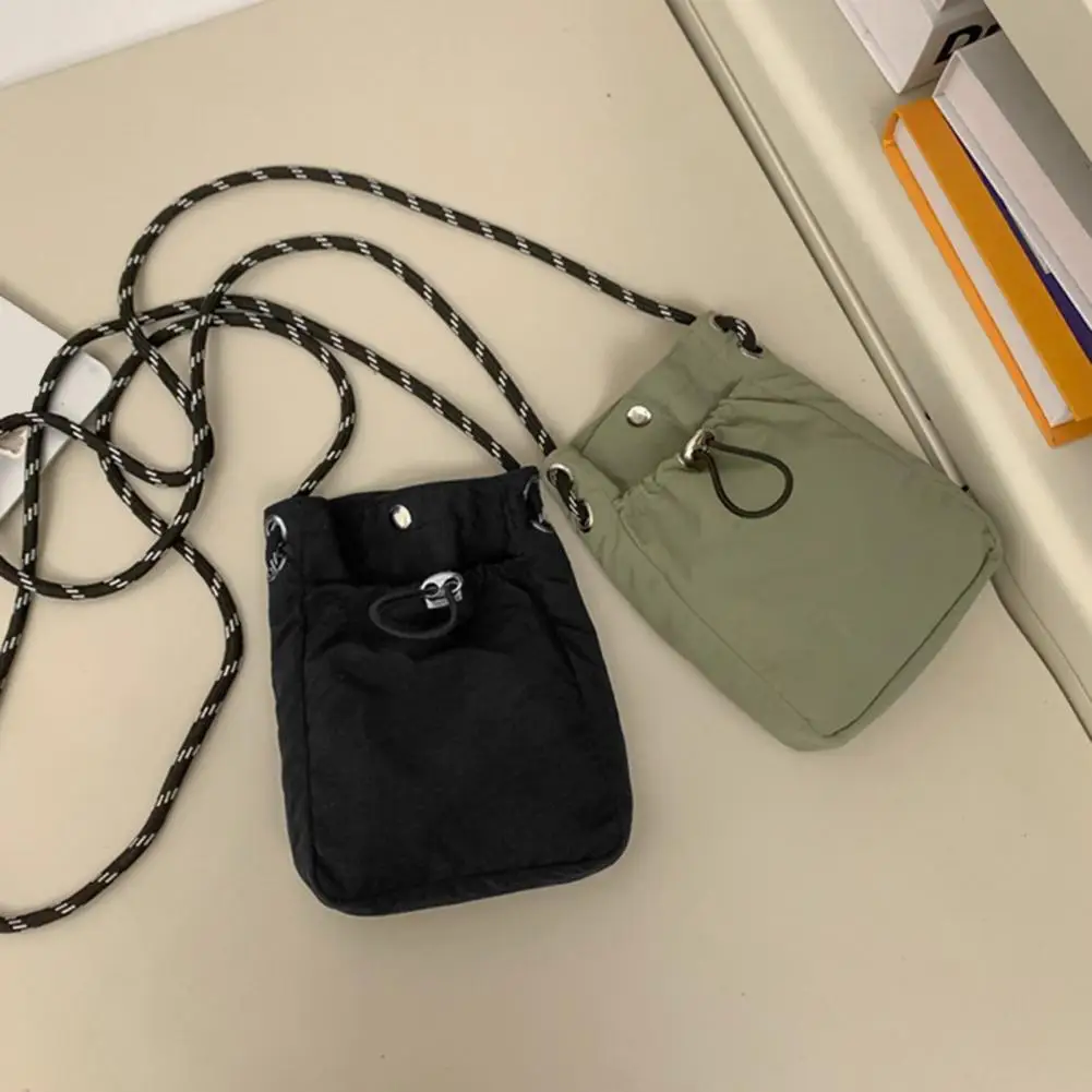 Nylon Crossbody Bag Crossbody Bag with Drawstring Closure Small Square Sling Bag for Travel Shopping Wear-resistant Shoulder