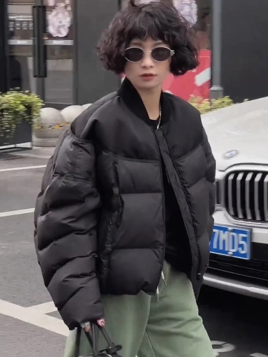 

Loose Women's down Jacket Short Style Thickened Duck down Bread Coat Winter Fashion Korean Version Warm round Neck Outerwear