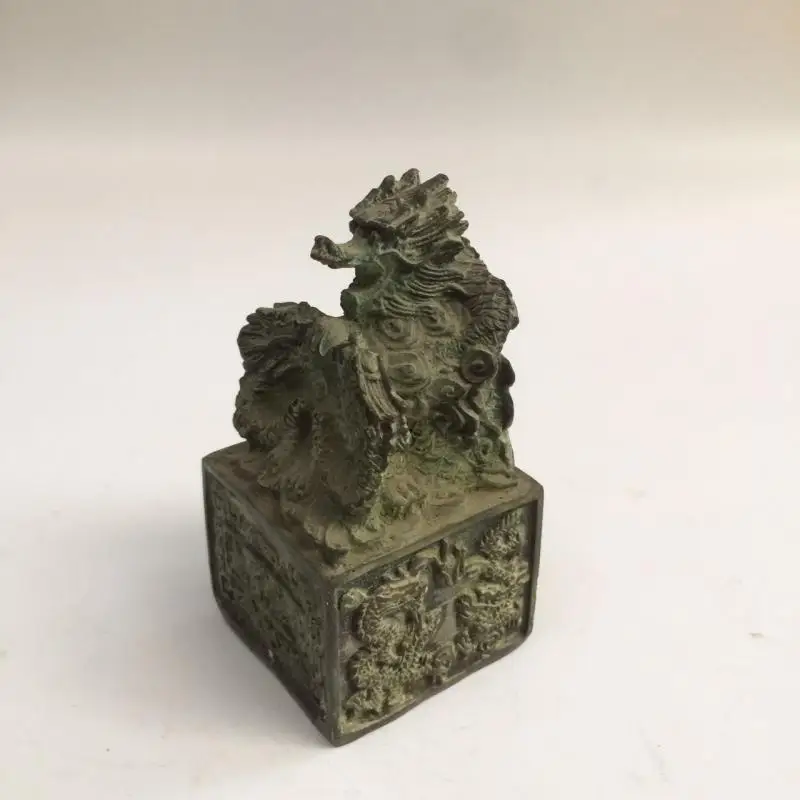 

Antique Bronze Lions Seal Desktop Ornaments Copper Animal Miniature Figurine Lucky Brass Lion Statue Feng Shui Decoration