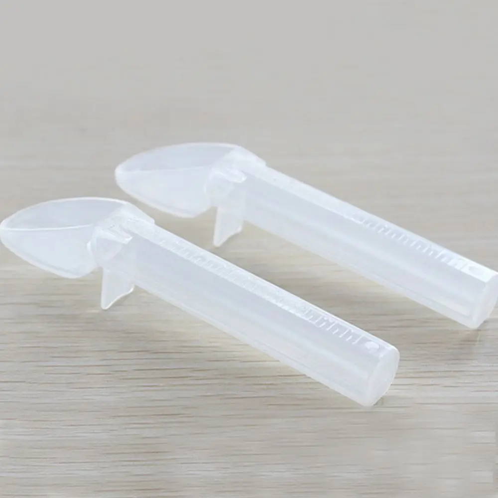 New Medicine Spoon Portable Feeding Spoon Baby Feeding Device