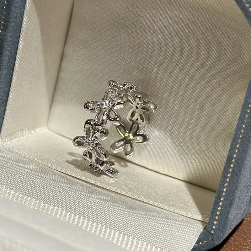 

Ажурное регулируемое кольцо из стерлингового серебра 925 пробы с цветочным принтом, винтажное кольцо середины века, французский минималистичный дизайн, нишевые украшения для женщин, подарок