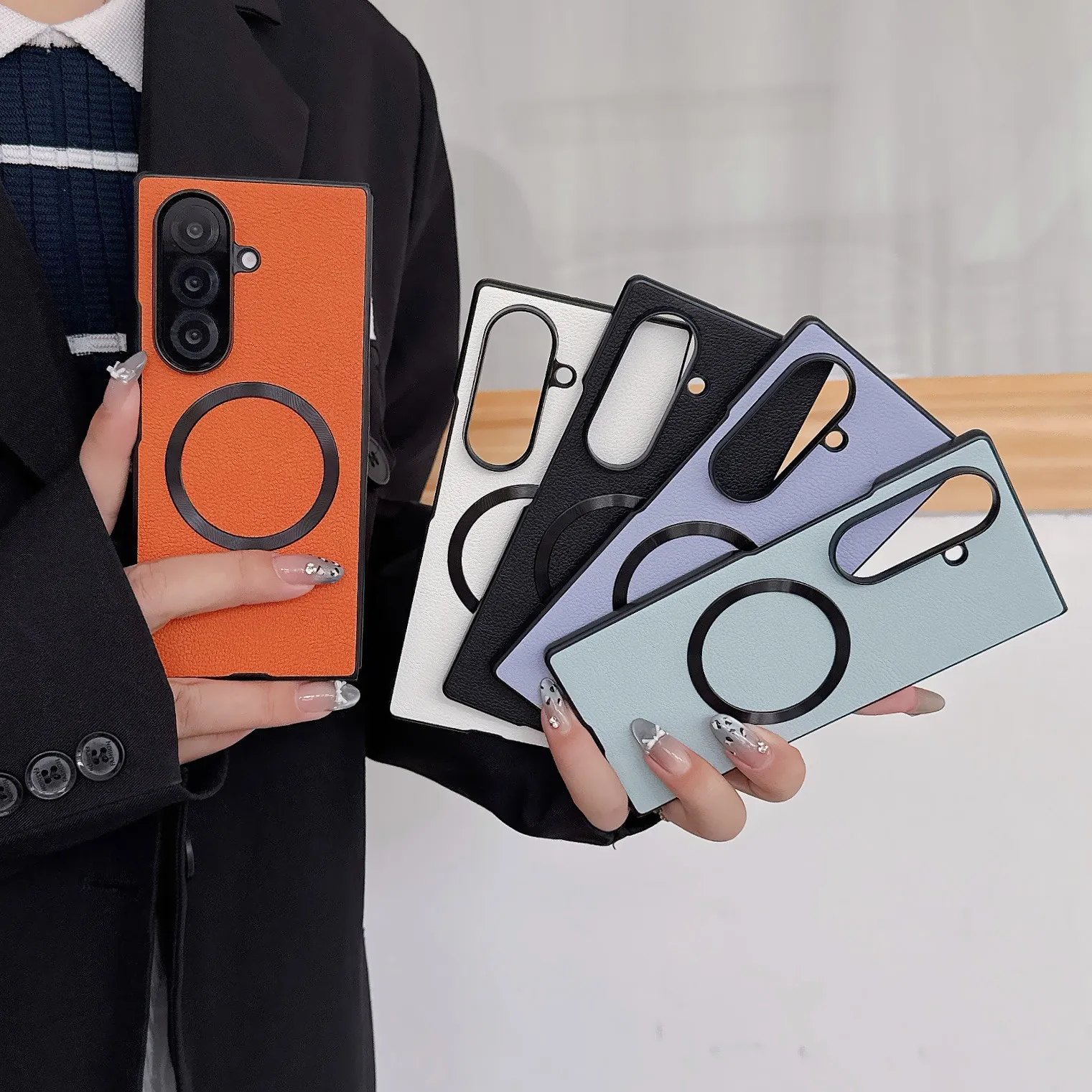 

For Magsafe Magnetic Classics Leather Folding Phone Case for Samsung Galaxy Z Fold 7 6 4 5 Litchi Texture Shockproof Back Cover