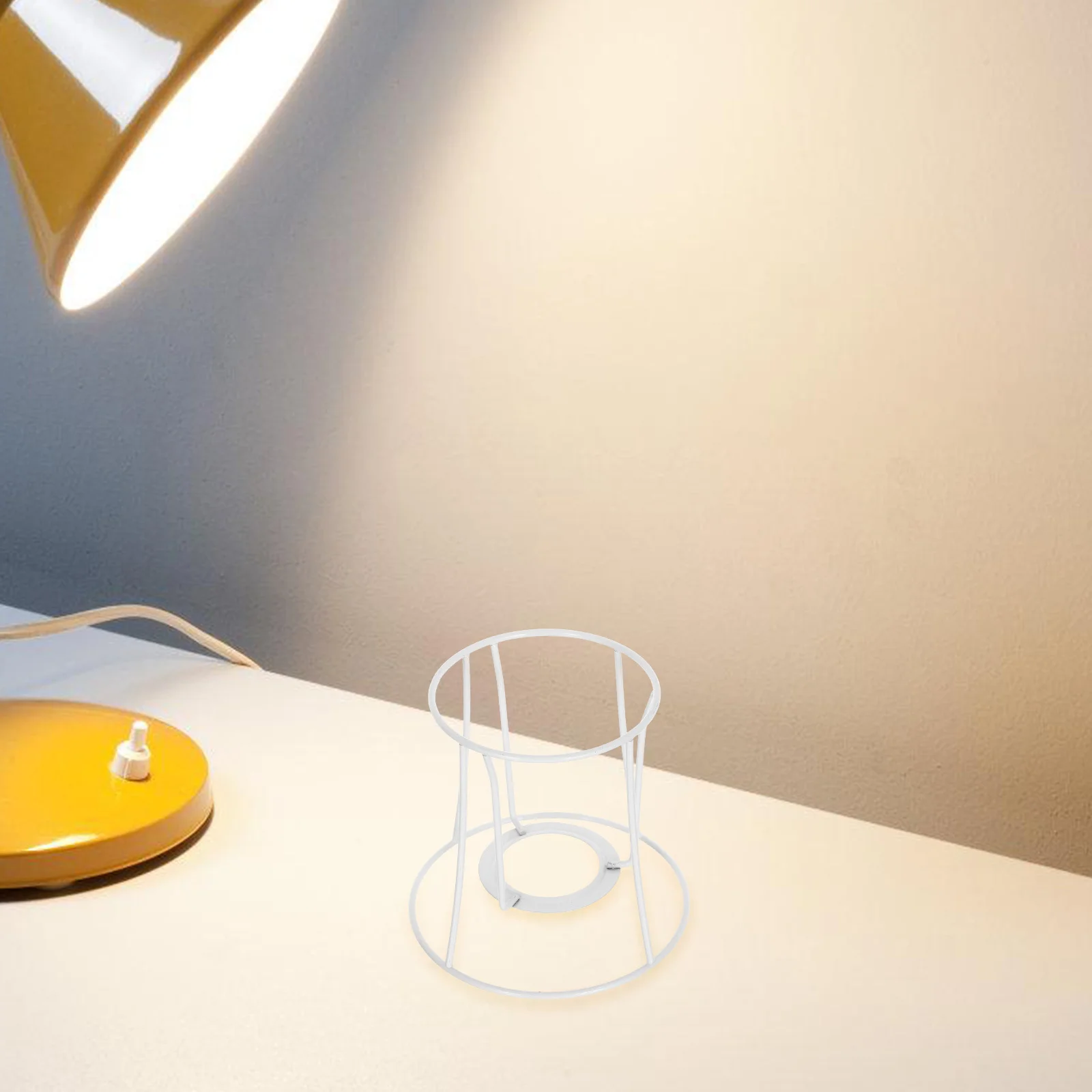 

Iron Chandelier Bracket French Vintage Design Metal Wire Lampshade Frame Sturdy Lamp Shade Holder for Home Office