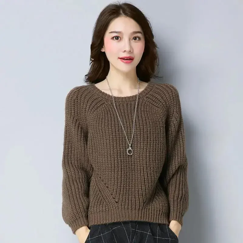 

2026 Autumn Winter New Women O-Neck Solid Short Knitted Pullover Sweater Women Loose Casual Jumper Knitwear Ladies Tops W1063
