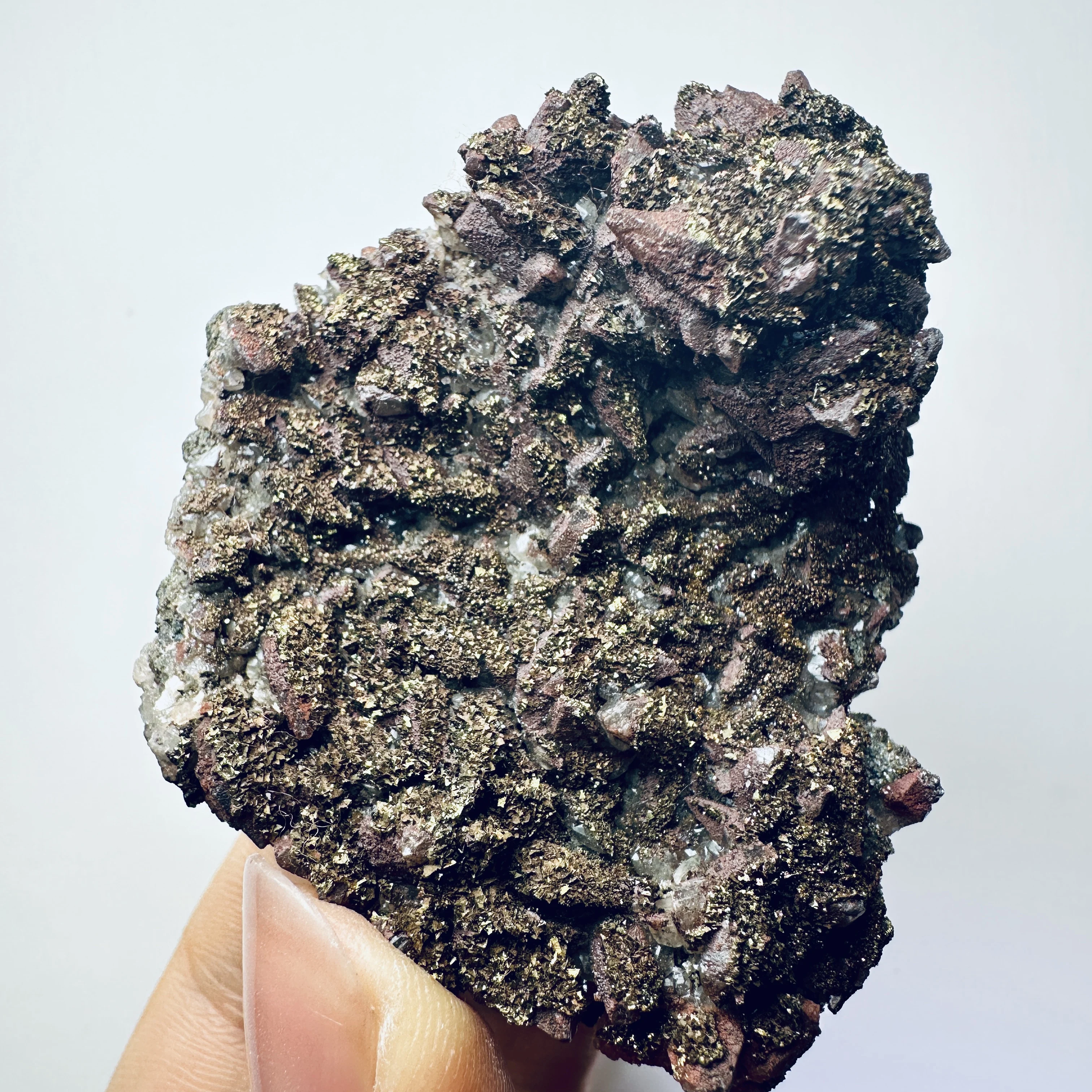 Natural material Hubei pyrite-sulfurite mineral specimen, crystal mineral specimen, mineral collection item, fluorite, crystal c