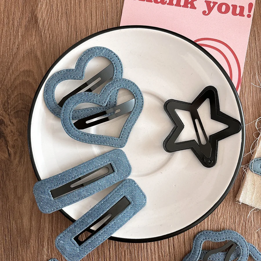 

Большие когти для волос для подростков, ажурные заколки со звездами, набор из 2 предметов, нескользящая ручка, заколки с застежкой XL, боковой держатель для челки, модный 2025 г.