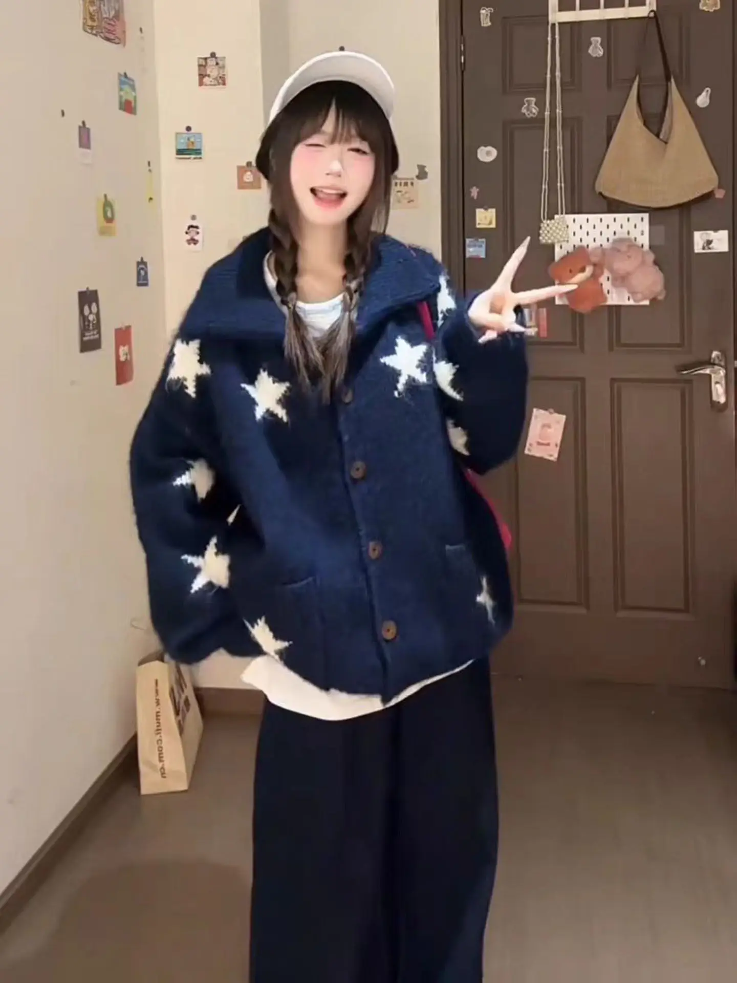 

Korean Fashion Knitted Cardigan Gentle Star Jacquard Lapel Pocket Cardigans Sweater Women Early Autumn Winter Coat