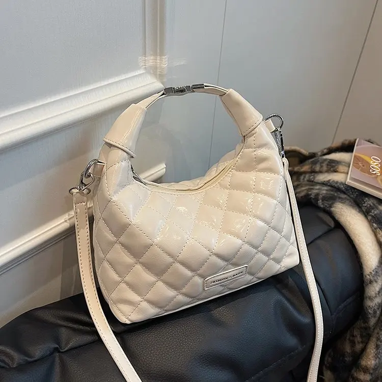 

2025 Autumn 523 New Shoulder Messenger Bag Zipper Bag Fashionable Versatile Simple Handbag Commuter