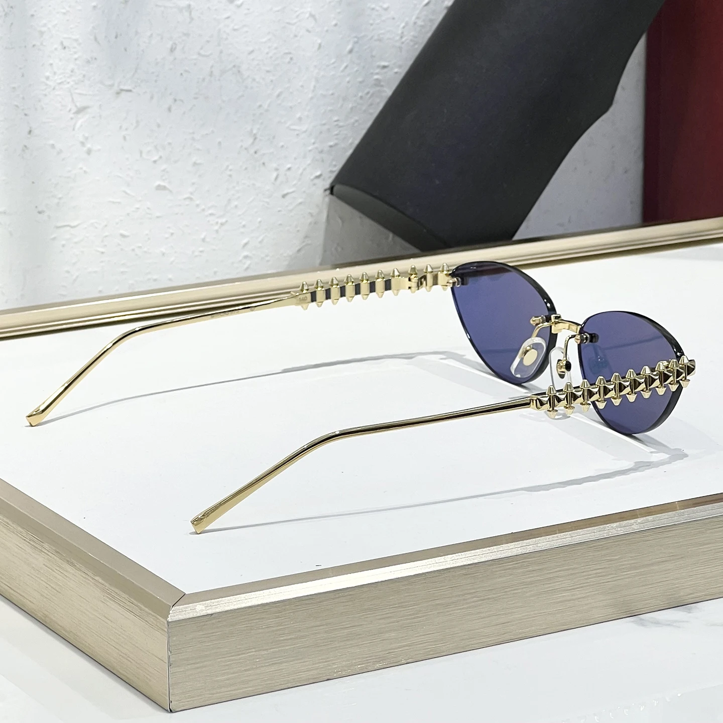 مصمم عرض الأزياء برشام معدني نمط Ct0543 البيضاوي عطلة فرملس مثير النساء النظارات الشمسية في الهواء الطلق القيادة الرجال النظارات الشمسية