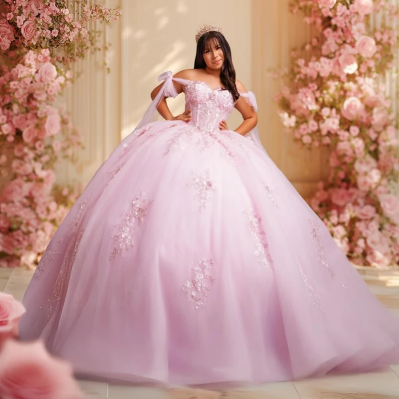 

Pink Quinceanera Dresses Ball Gown Off The Shoulder Applique Lace Beading Crystal Bow Tull Sweet 16 Dress Vestidos De 15 Anos