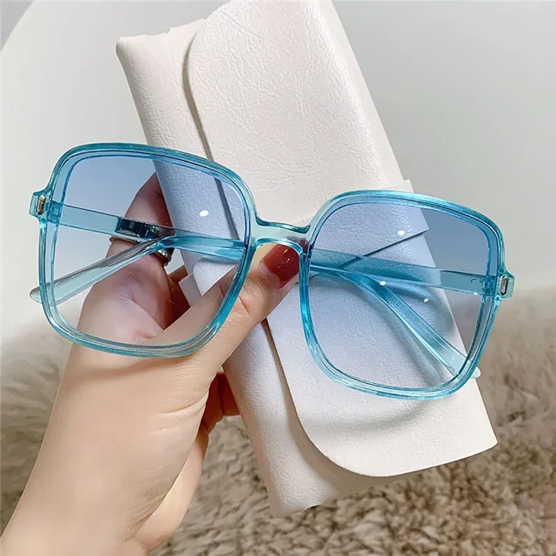 Retro Big Square Frame Sunglasses Woman Vintage Gradient Sun Glasses Female Clear Lens Black White Summer Oculos De Sol Glasses