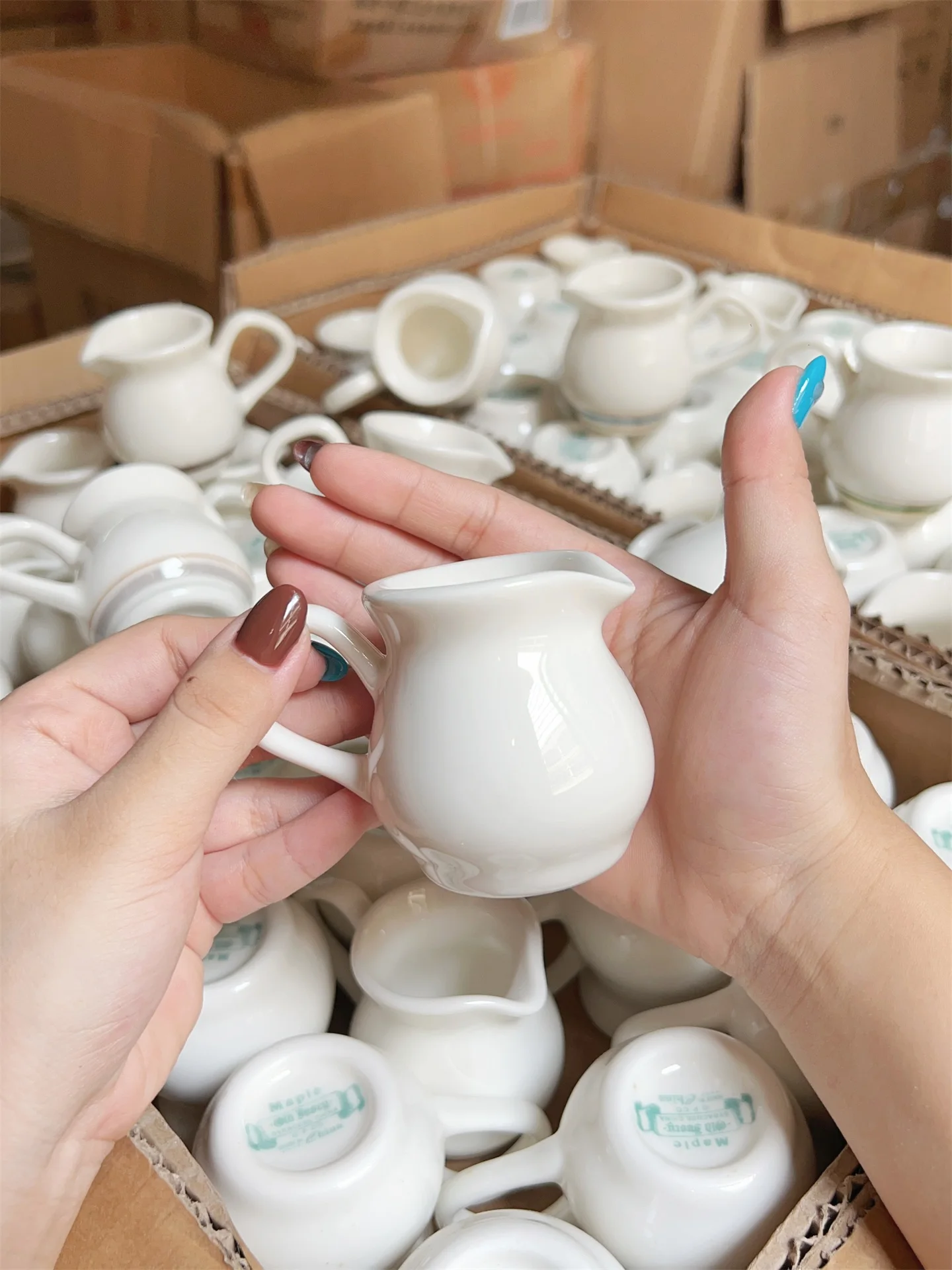 

Изысканный набор для кофе и молока: кувшин для молока, сахарница, чайник для заваривания кофе, сахарница для западной кухни