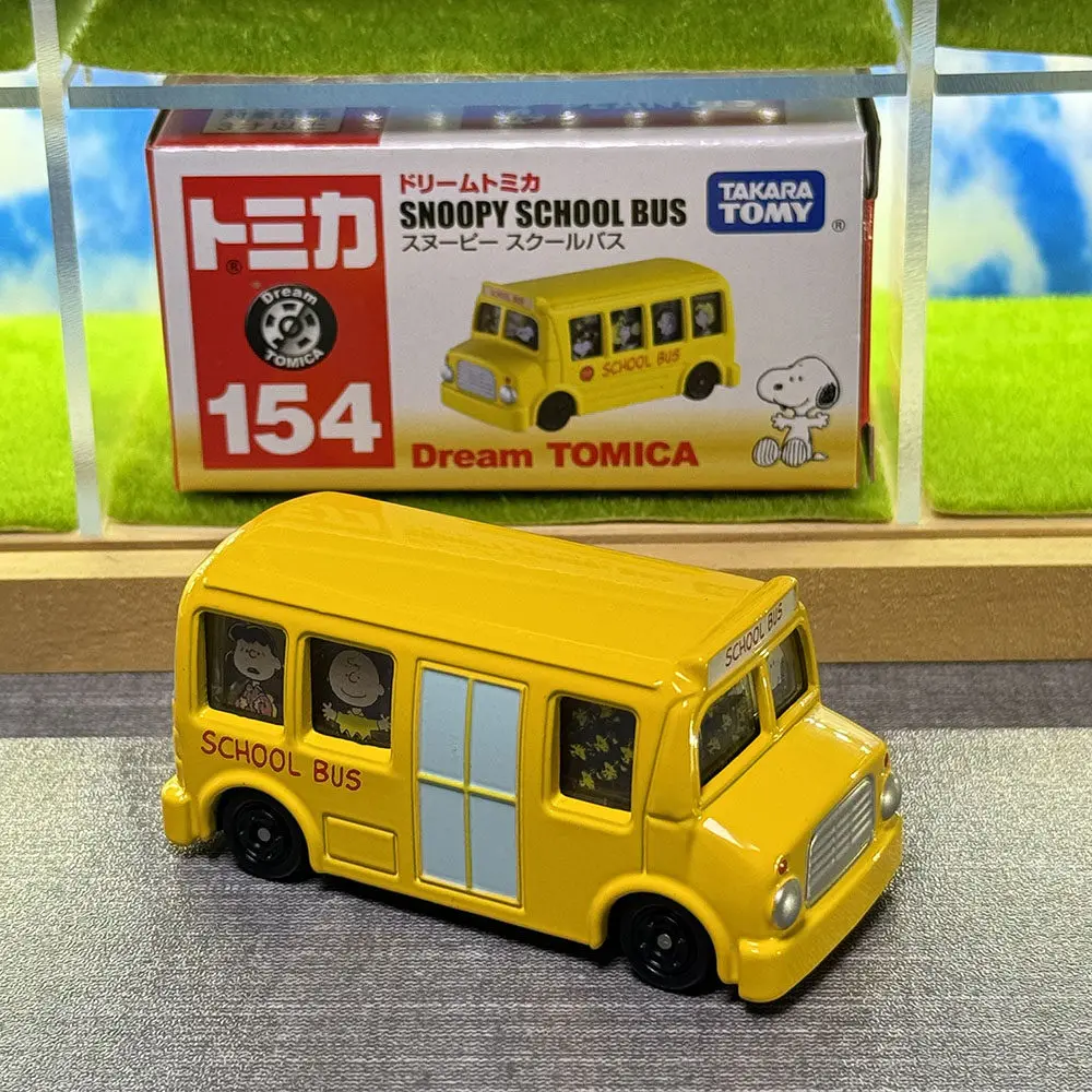

TAKARA TOMY Tomica Dream Series No.154 Snoopy School Bus Alloy Diecast Car Model, Simulation Vehicle Toy for Collection & Gifts