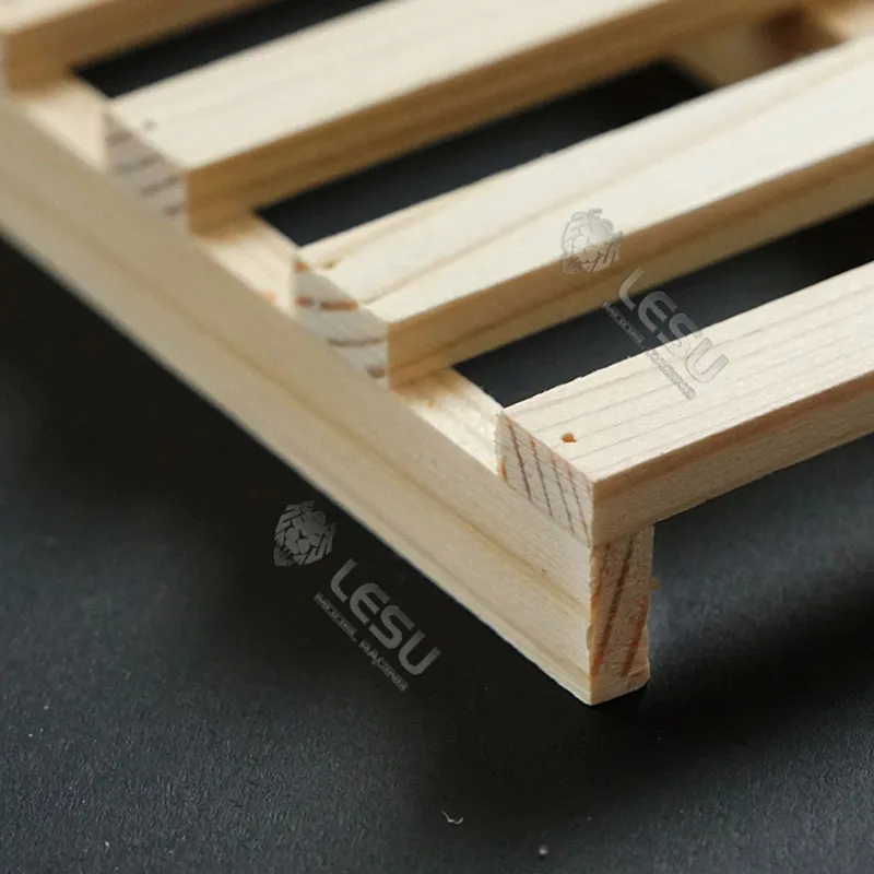 1:14th Scale Simulation Freight Wooden Pallet Decorate For Tamiya Rc Dump Truck 770s R620 FH16 Arocs Man Tgx Lesu forklift