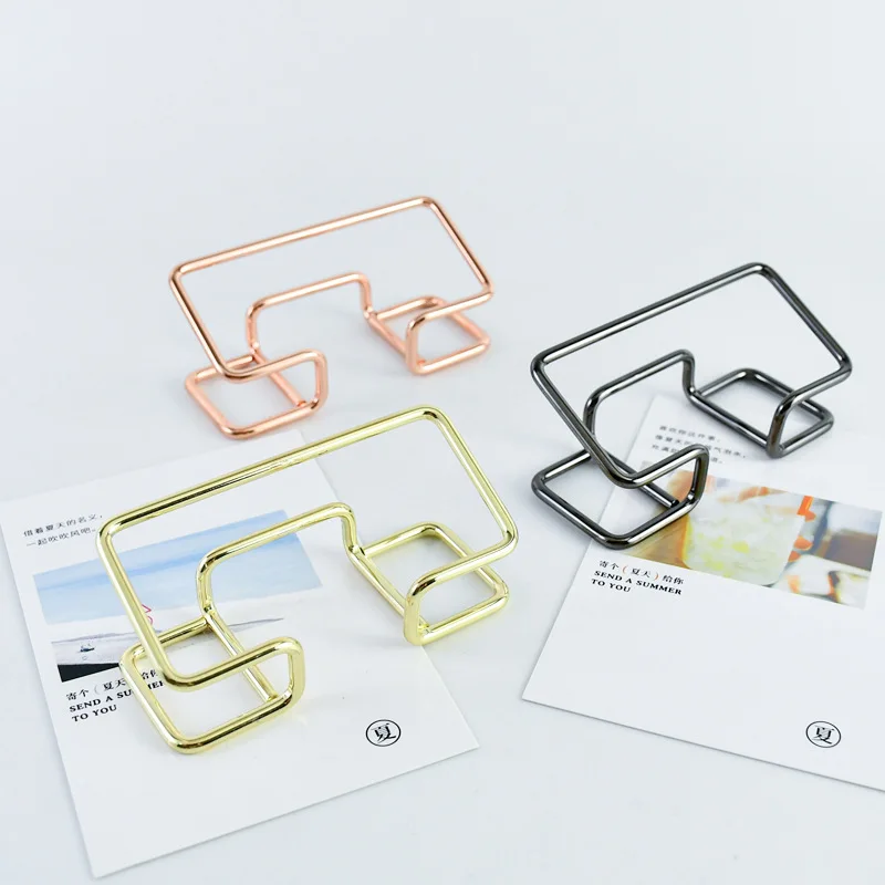 Metallic Desktop Business Card Holder Rack Display Stand Shelf Metal Bracket Cards Organizer Storage Box Office Desk Accessories