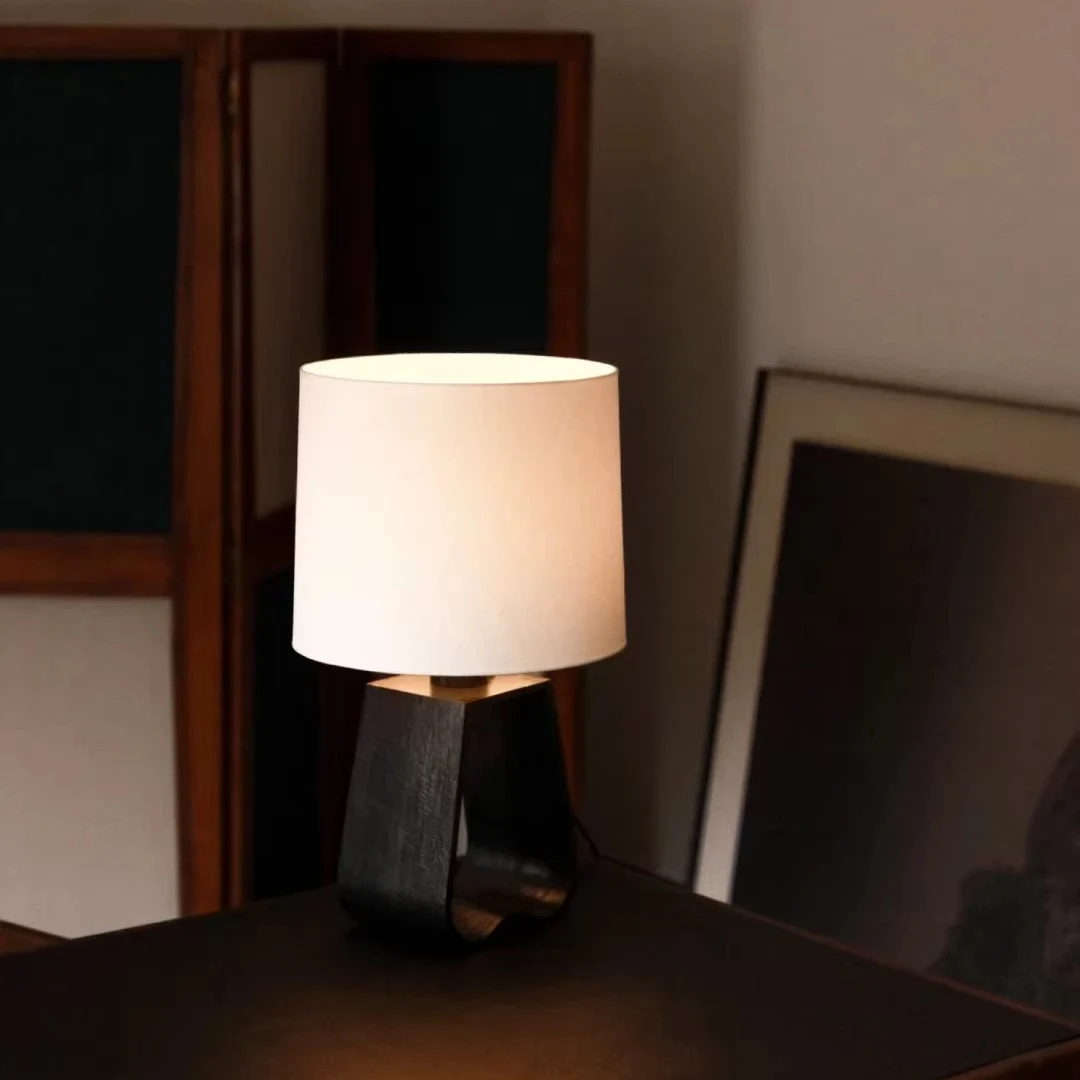 

Antique Retro Vintage Cloth Table Lamp Dining Reading Room Bedroom Bedside Hotel European American Table Lamp