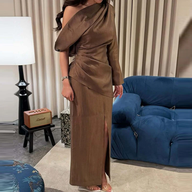 섹시한 사선 어깨 드레이프 가운 롱 드레스 여성 우아한 하이웨이스트 솔리드 파티 드레스 패션 원 슬리브 스플릿 슬림 맥시 드레스