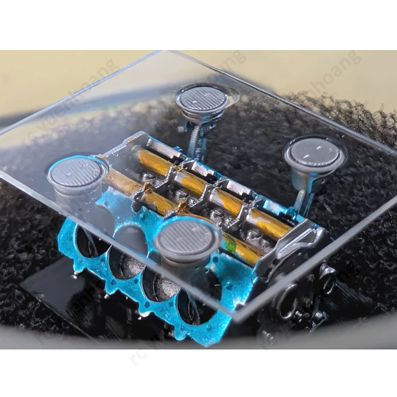 1 قطعة 1/64 مقياس المحرك على شكل طاولة القهوة اليدوية الراتنج المرآب المشهد ثابت نموذج الديكور مقلد أجزاء داخلية ملونة