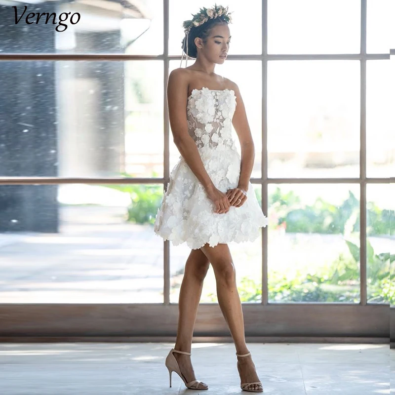 

Verngo 3D Flowers Short Beach Wedding Dresses Sleeveless Strapless Tulle Bridals Gown A-line Women Bride Dress Robes De Soirée