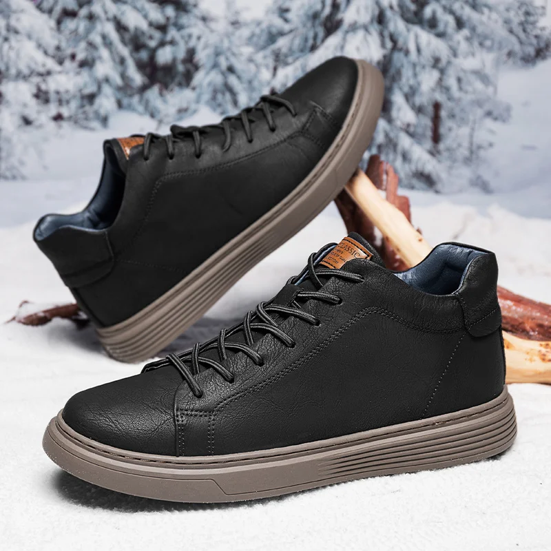 Winter Hot Selling Men's Genuine Leather Casual Shoes High Top Outdoor Hiking Shoes Thick Soled Wear-resistant Men's Cowshoes